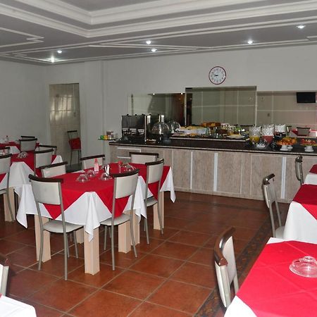 Hotel D' Lucca Ubá Exterior foto